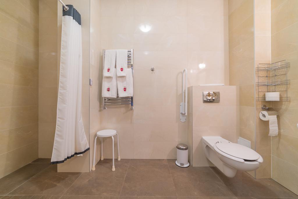 Hotel Jarosław Kültér fotó