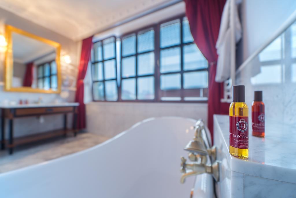 Hotel Jarosław Kültér fotó
